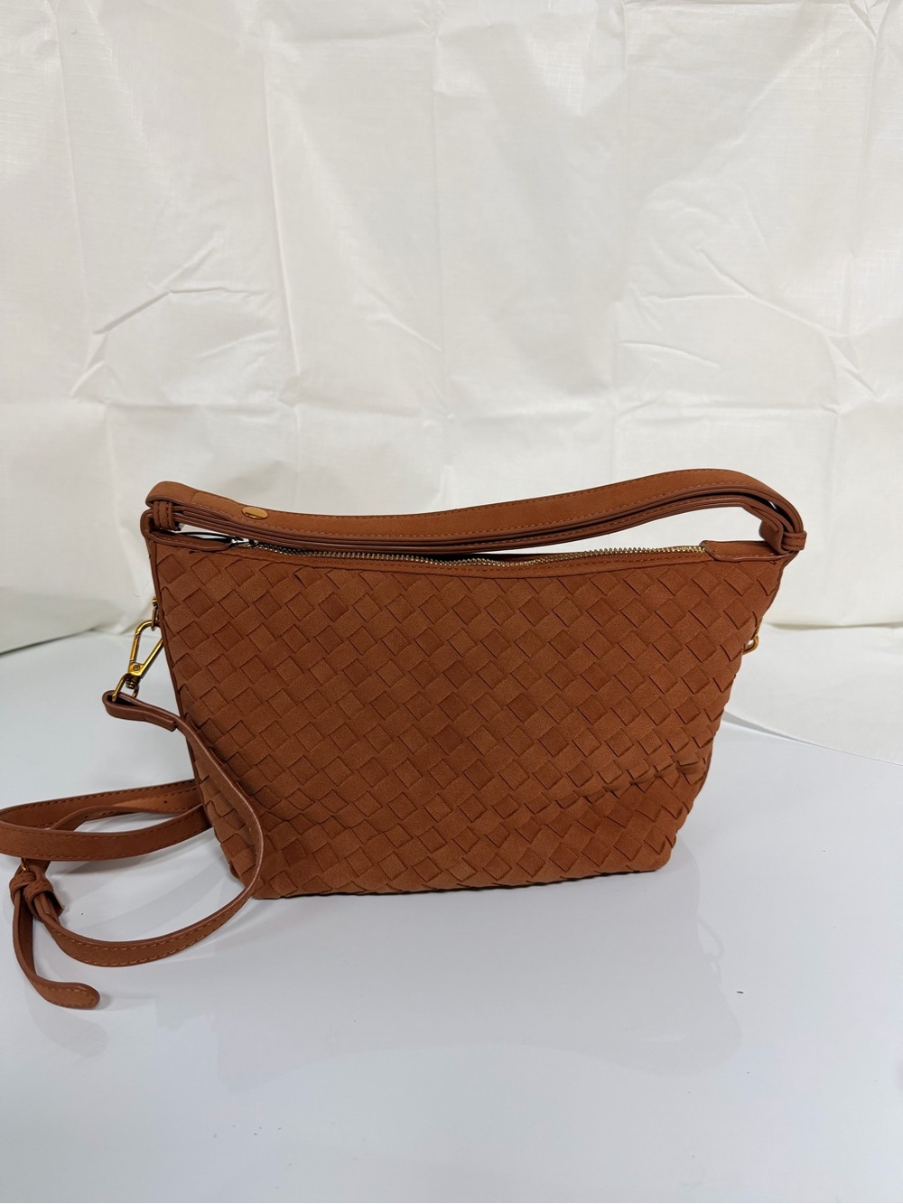 Woven Crossbody Shoulder Bag in Brown
